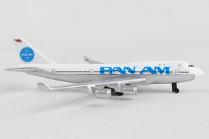 Daron Pan Am single airplane model for children ages 3 and up