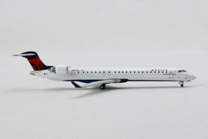 GEMINI DELTA CONNECTION/SKYWEST CRJ900LR 1/400 REG#N800SK