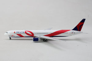 GEMINI DELTA 767-400ER 1/400 REG#M845MH BREAST CANCER RES