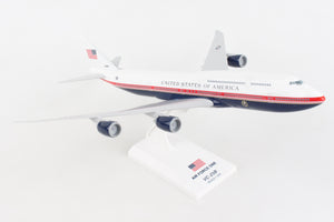 SKR1069 SKYMARKS AIR FORCE ONE 747-8 1/250 (VC-25B)