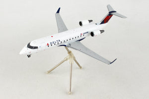 GEMINI200 DELTA CRJ200LR 1/200 REG#N685BR