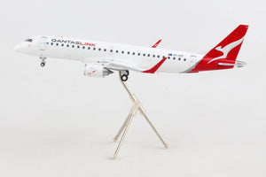 GEMINI200 QANTASLINK E190 1/200 REG#VH-UZD (**)