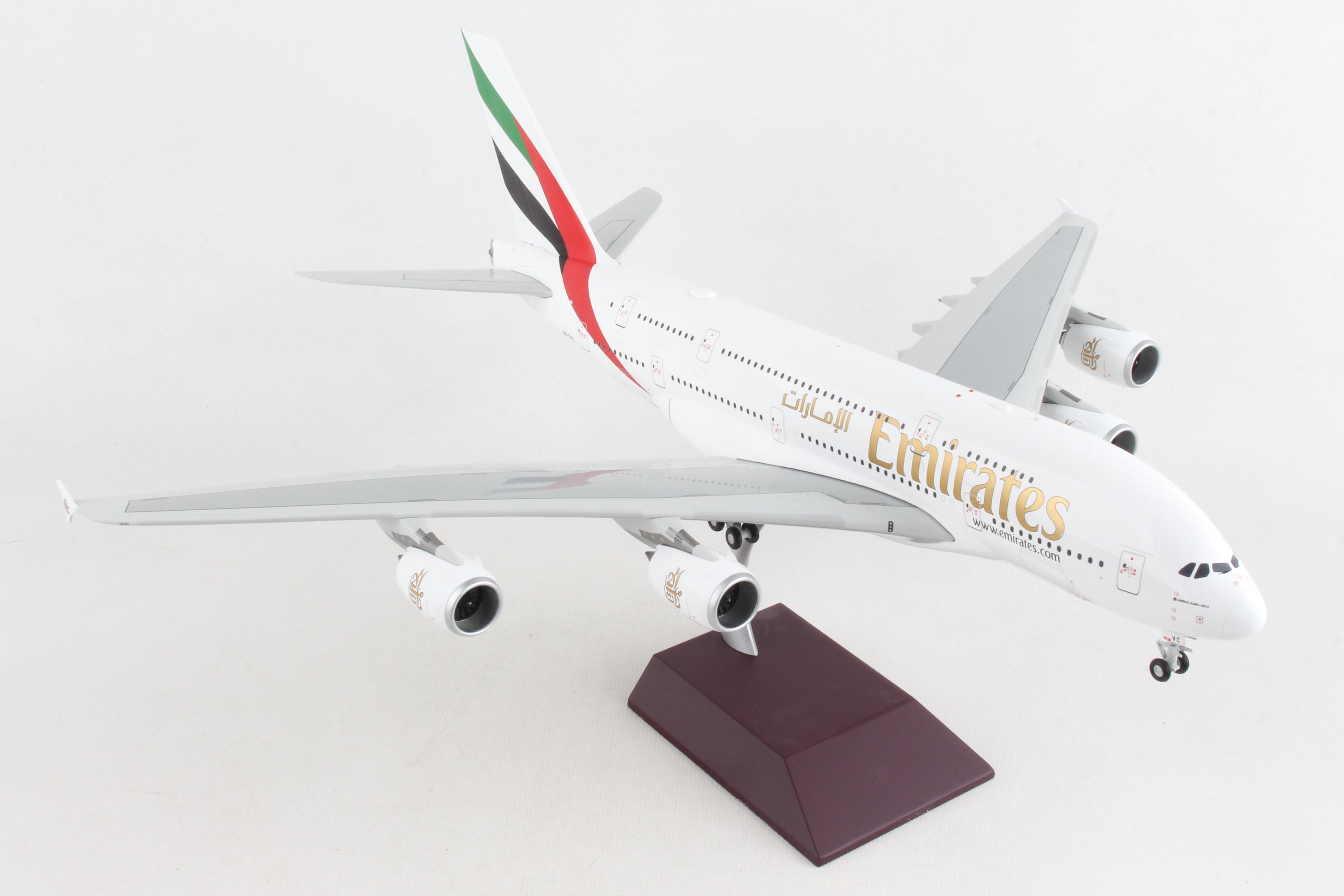 G2UAE1207 GEMINI200 EMIRATES A380 1/200 REG#A6-EVC – Daron Toys