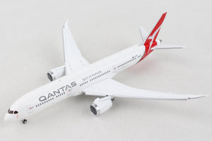 GEMINI QANTAS 787-9 1/400 REG#VH-ZNK FLAPS DOWN (**)