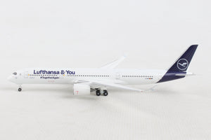 HERPA LUFTHANSA A350-900 1/500 LUFTHANSA & YOU