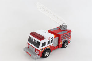 Daron FDNY MOTORIZED LADDER TRUCK WITH LIGHTS & SOUND    