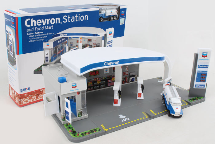 RT187215 Chevron Gas Station by Daron Toys