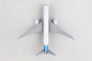 Daron Boeing 787 single airplane model for children