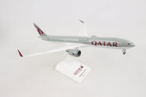 SKR1014 SKYMARKS QATAR 777-9 1/200 W/GEAR & FLEX WINGTIPS - SkyMarks Models