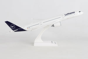 SKR1027 SKYMARKS LUFTHANSA A350-900 1/200 NEW LIVERY - SkyMarks Models