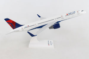 SKR545 SKYMARKS DELTA 757-200 1/150 NEW LIVERY REG#N704X