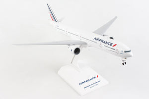 SKR653 SKYMARKS AIR FRANCE 777-300ER 1/200 W/GEAR