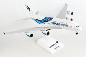 SKR693  SKYMARKS MALAYSIA A380-800 1/200 W/GEAR NEW LIVERY F-WWSU