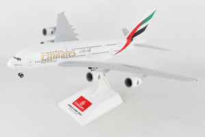 SKR698 SKYMARKS EMIRATES A380-800 1/200 W/GEAR
