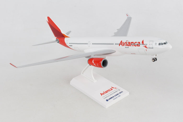 SKR757 SKYMARKS AVIANCA A330-200 1/200 W/GEAR NEW LIVERY