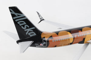 SKR8287 SKYMARKS ALASKA 737-900 1/100 COMMITMENT W/STAND & GEAR