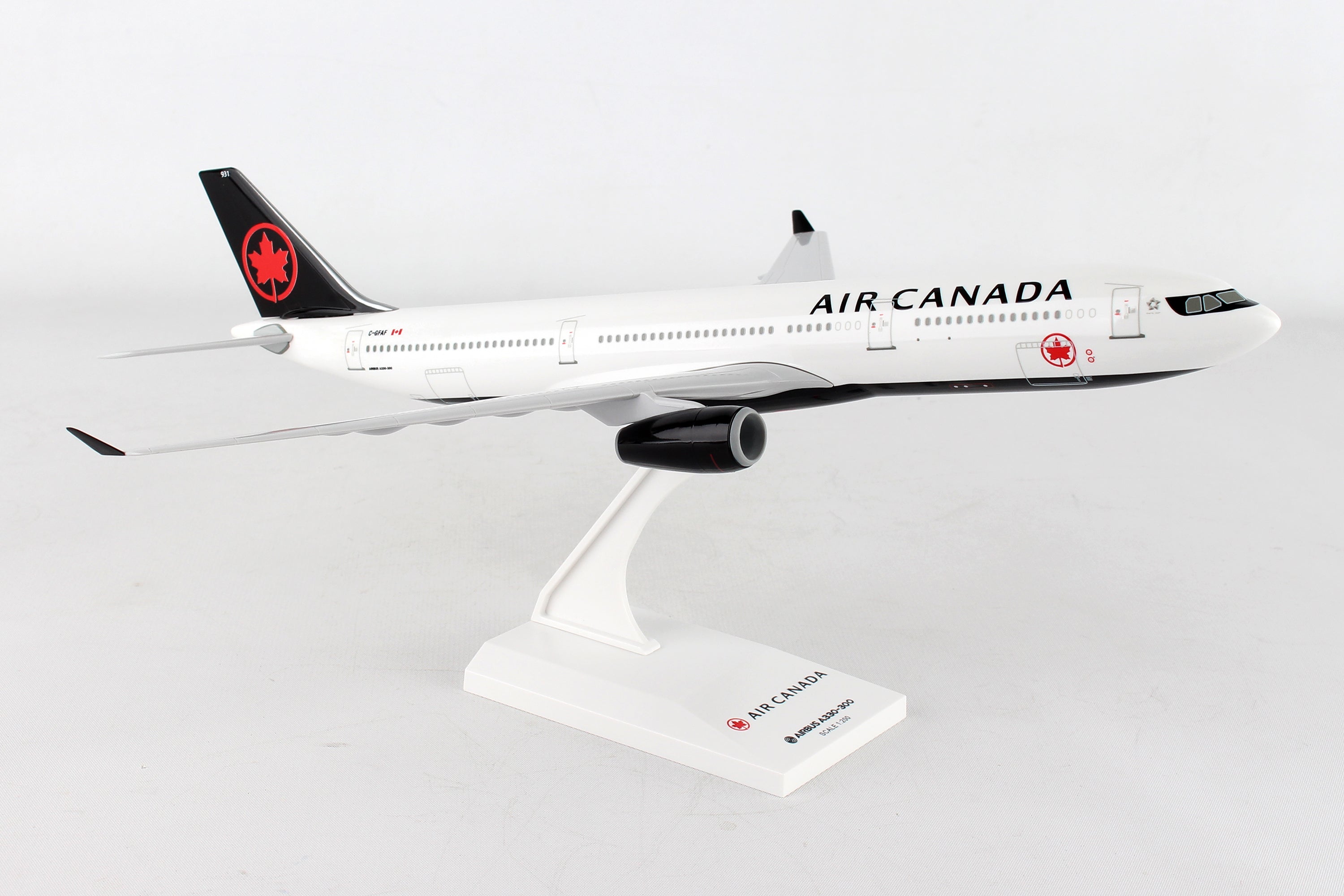 SKR981 SKYMARKS AIR CANADA A330-300 1/200 NEW LIVERY – Daron Toys