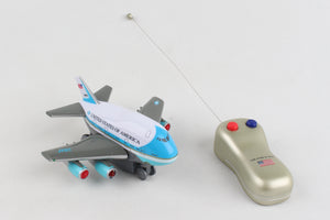 Air Force One Radio Control by Daron Toys for children ages 3 and up 